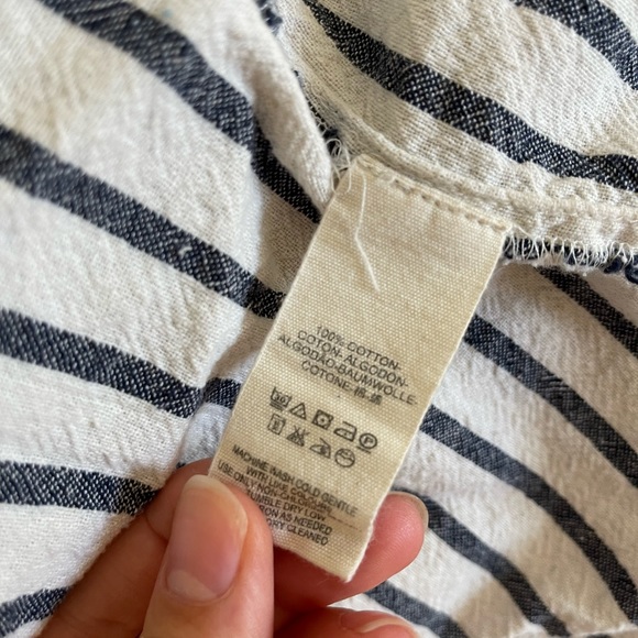 Urban Outfitters 100% Cotton Coastal Striped Button Down Shirt - Picture 2 of 6